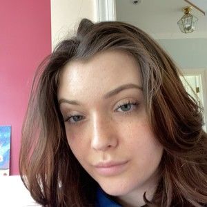 Meet your Posher, Julianna